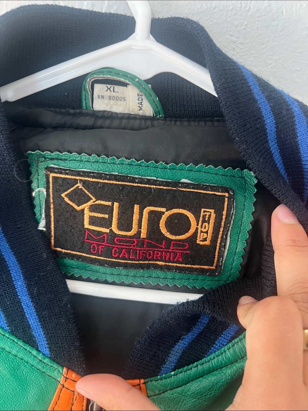 Colorblock Vintage Leather Bomber Jacket. Genuine Leather Shell - Picture 2 of 12